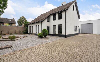 Hoolstraat 1