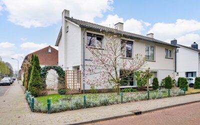 Doctor Poelsstraat 2
