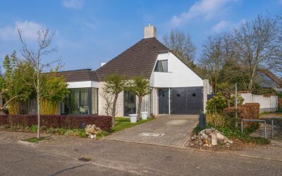 Staten van Thorn-singel 8