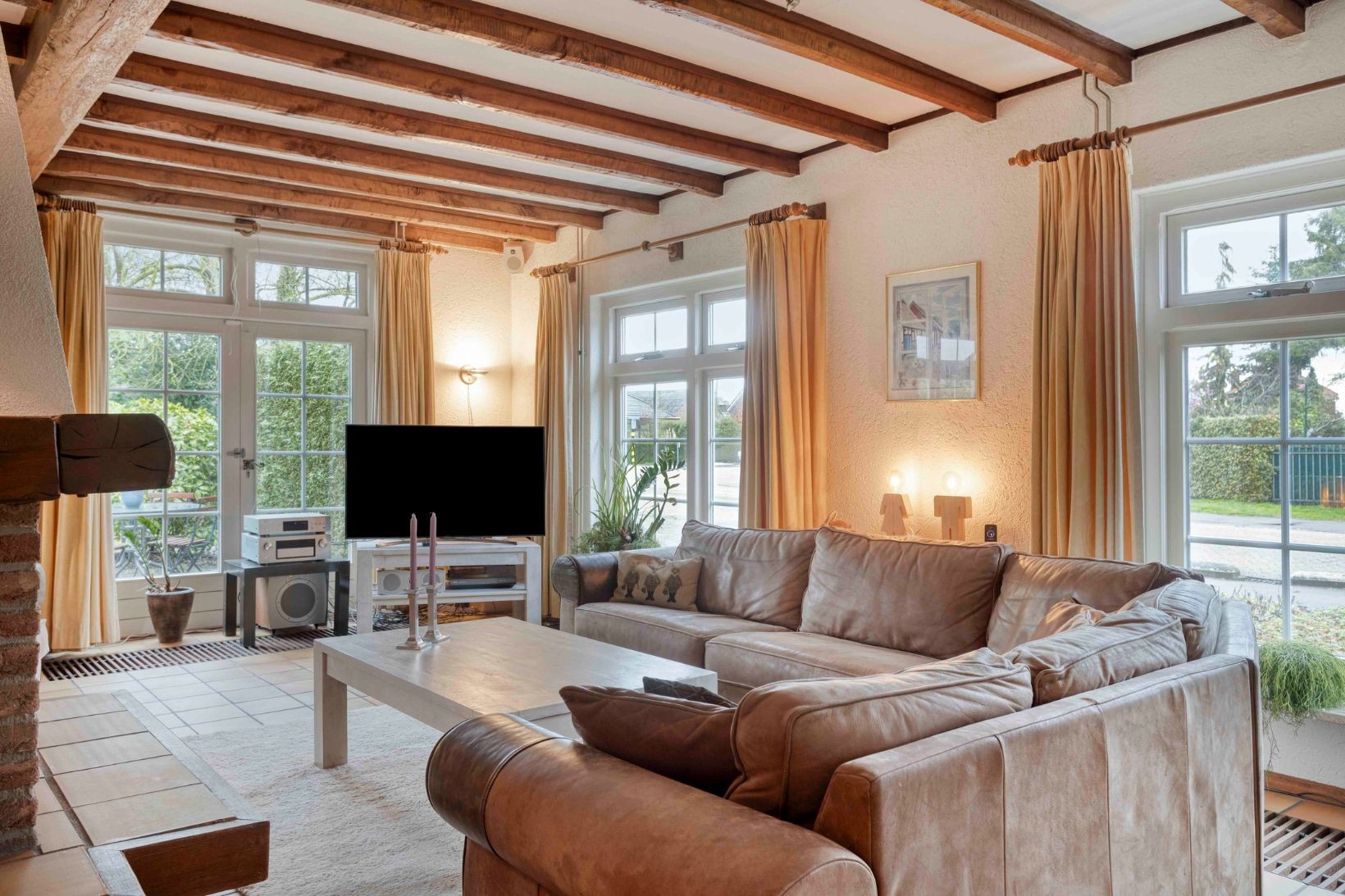 Vrijstaande woning te koop: Midbuulweg 2, Budel
