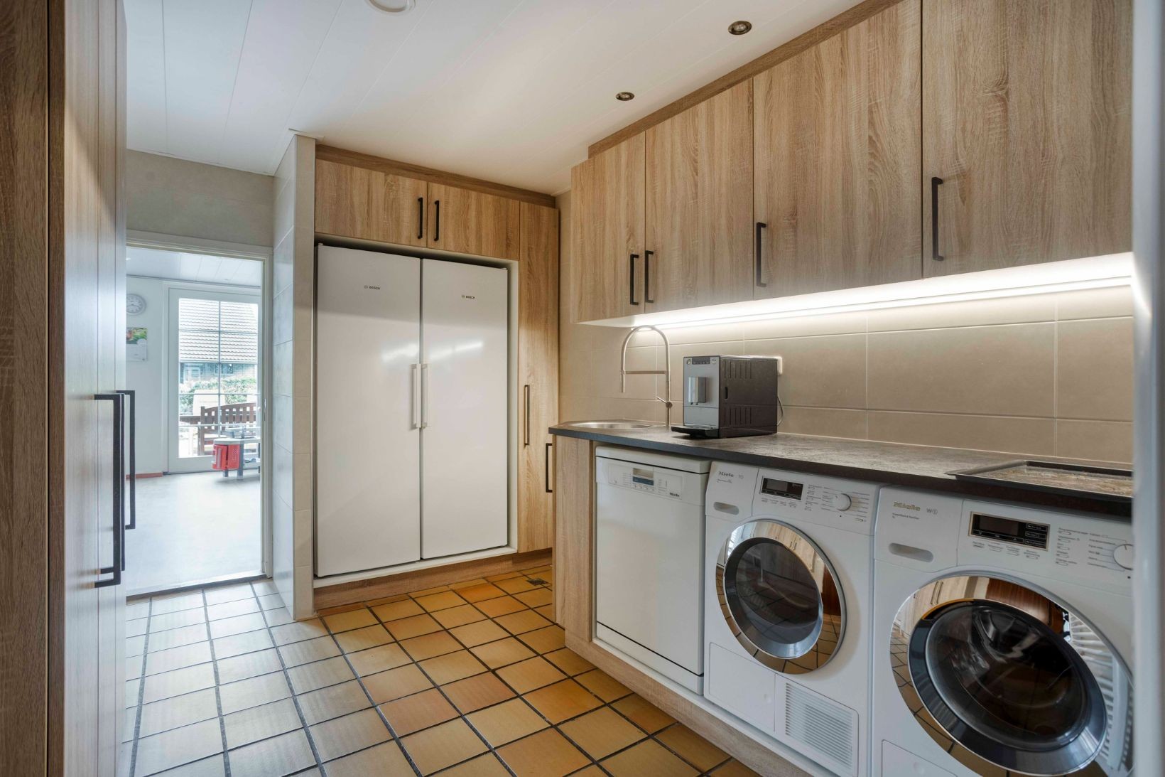 Vrijstaande woning te koop: Midbuulweg 2, Budel