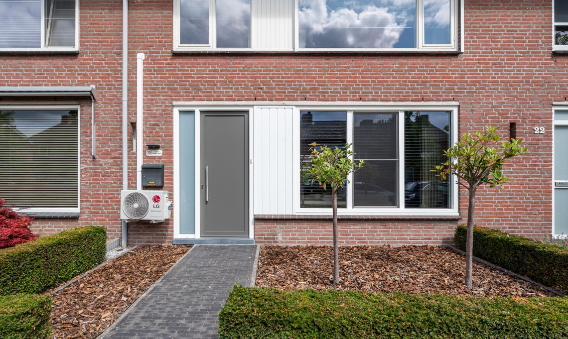 Tussenwoning te koop: Weigeliastraat 20, Maarheeze