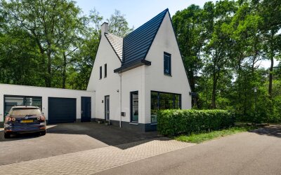 Esdoornstraat 13