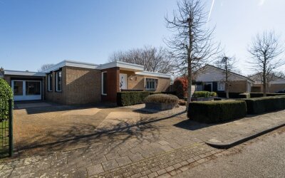 Beneluxstraat 1