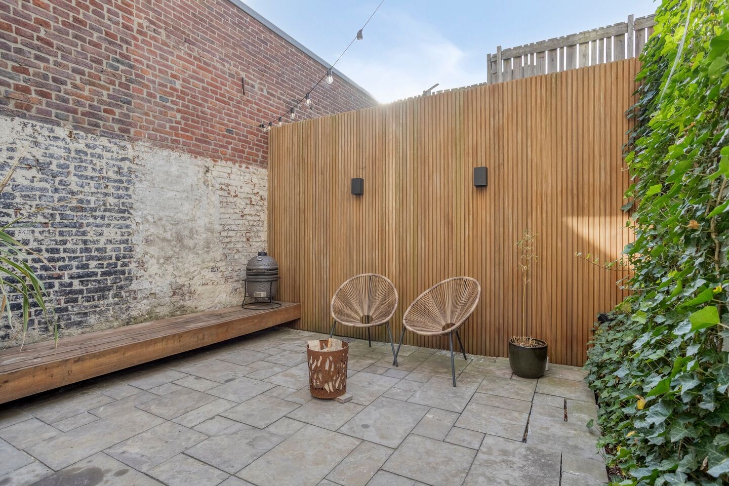 Tussenwoning te koop: Venloseweg 24, Roermond