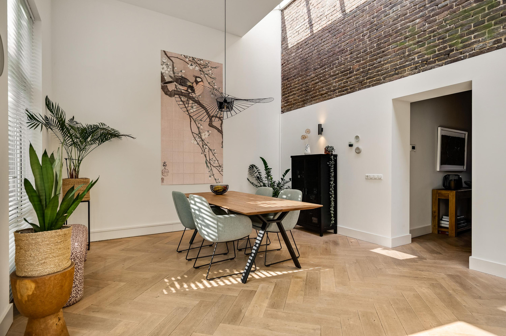 Tussenwoning te koop: Carmelitessenstraat 50, Roermond
