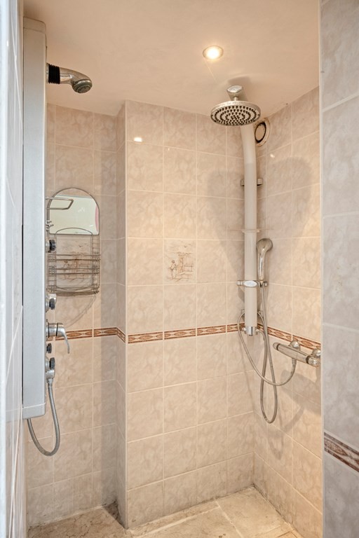 Appartement te koop: Wilhelminasingel 3B9, Roermond