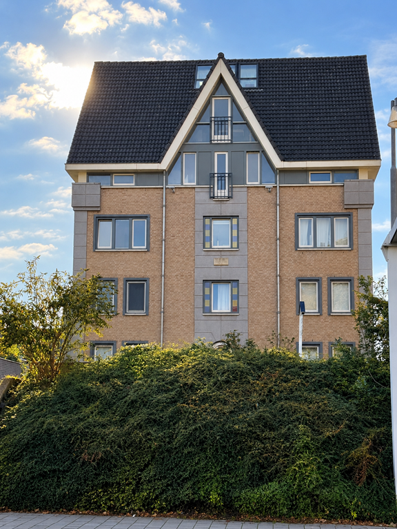 Appartement te koop: Wilhelminasingel 3B9, Roermond
