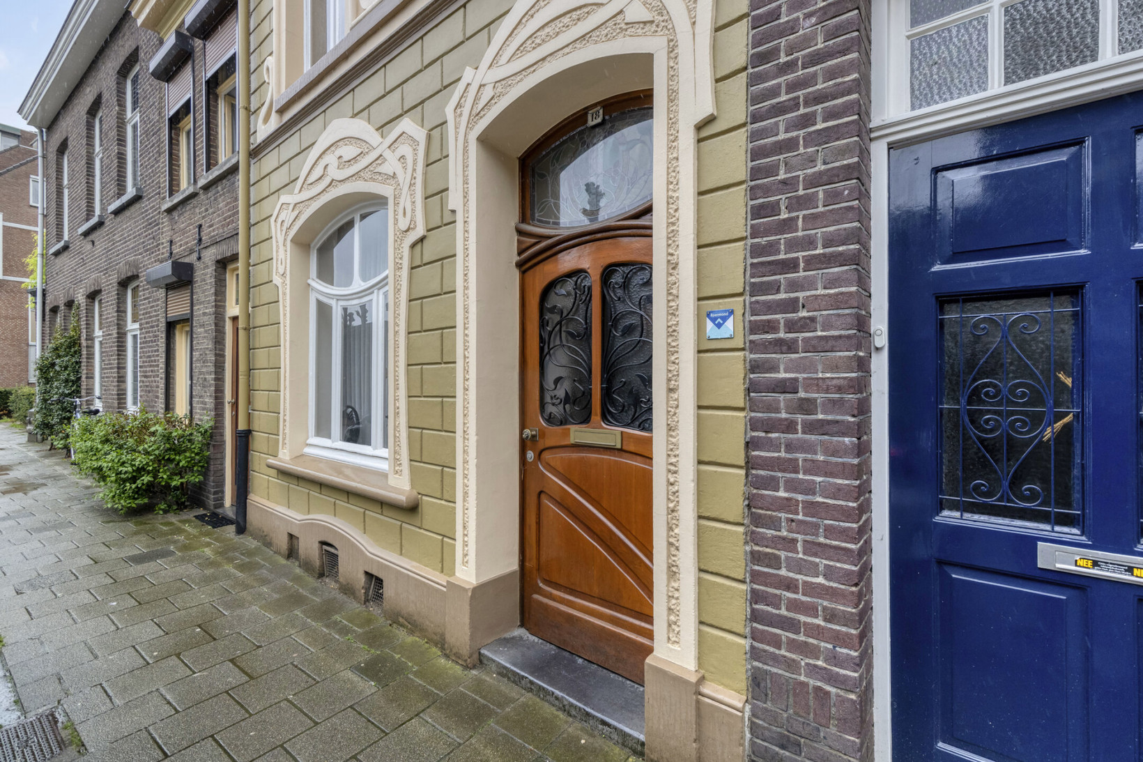 Tussenwoning te koop: Voogdijstraat 18, Roermond