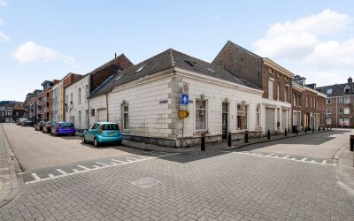 Begijnhofstraat 8