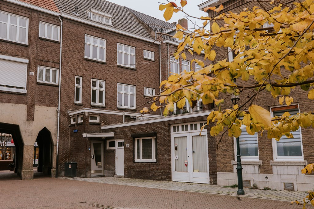 Appartement te koop: Hamstraat 31, Roermond