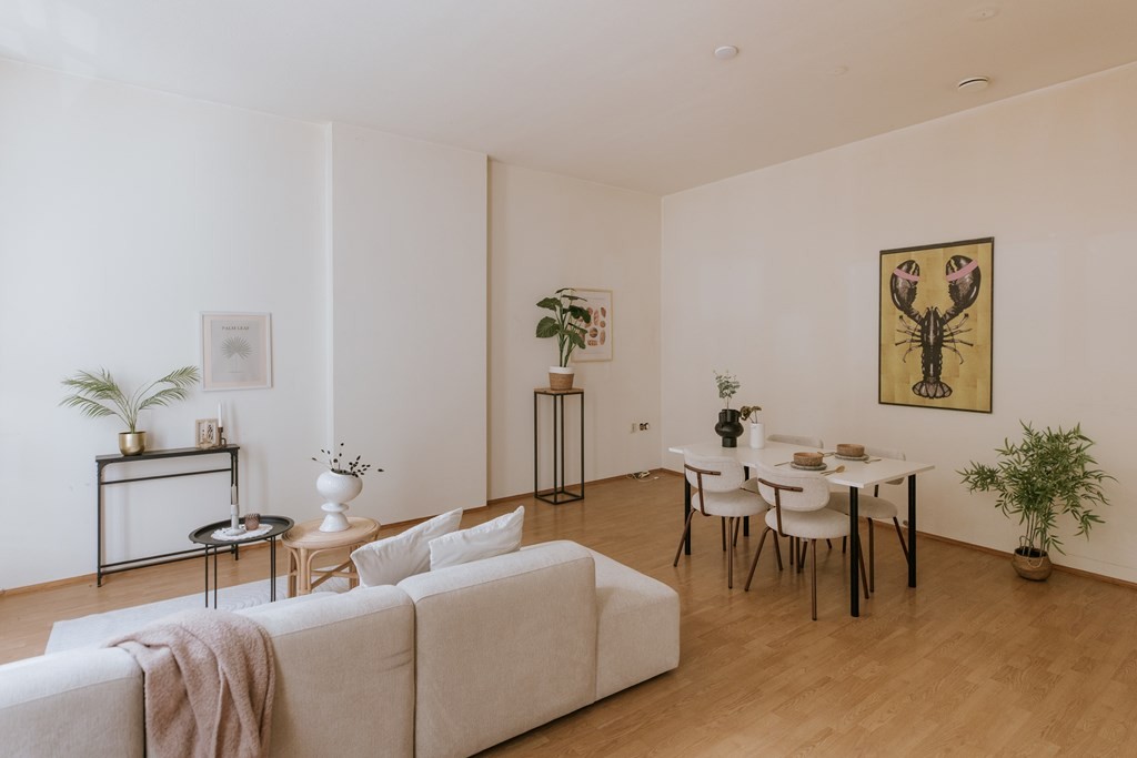 Appartement te koop: Munsterplein 2B, Roermond
