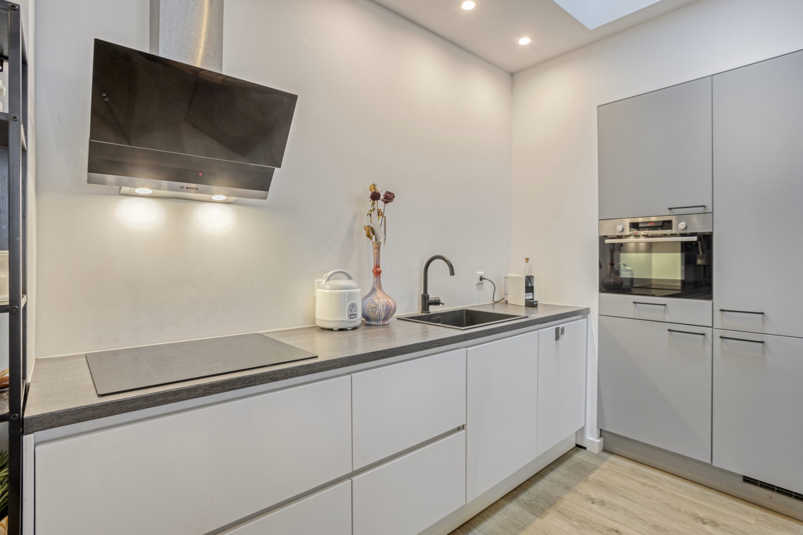 Tussenwoning te koop: Bakkerstraat 25, Roermond