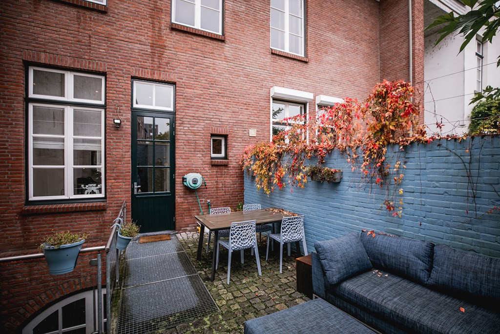 Tussenwoning te koop: Neerstraat 65A, Roermond