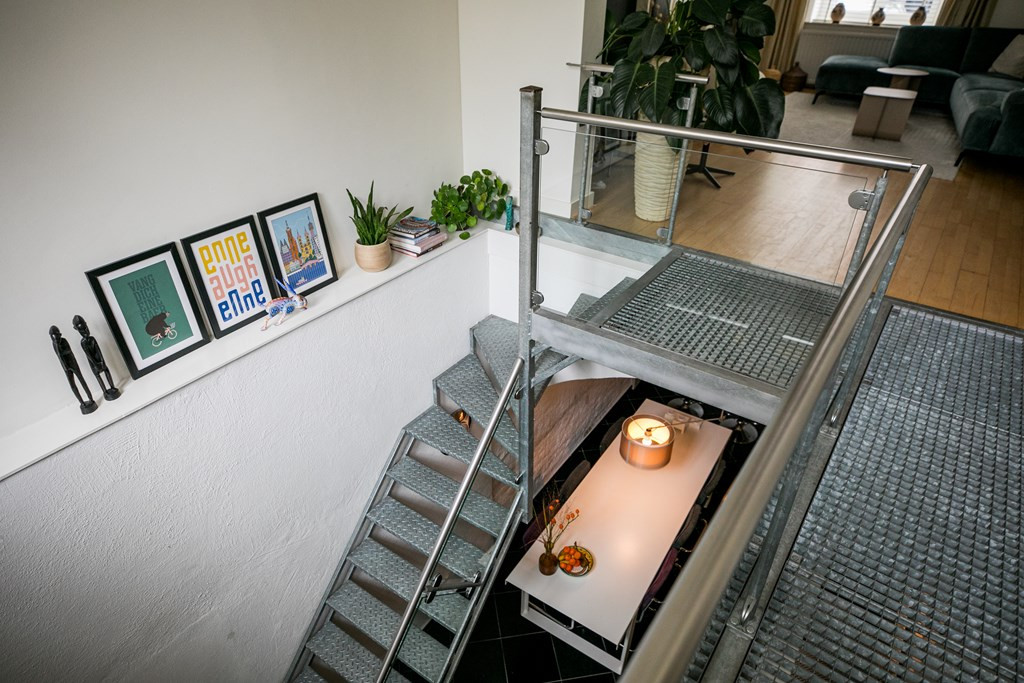 Tussenwoning te koop: Neerstraat 65A, Roermond
