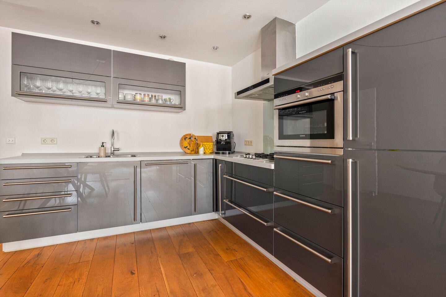 Appartement te koop: Neerstraat 24A, Roermond