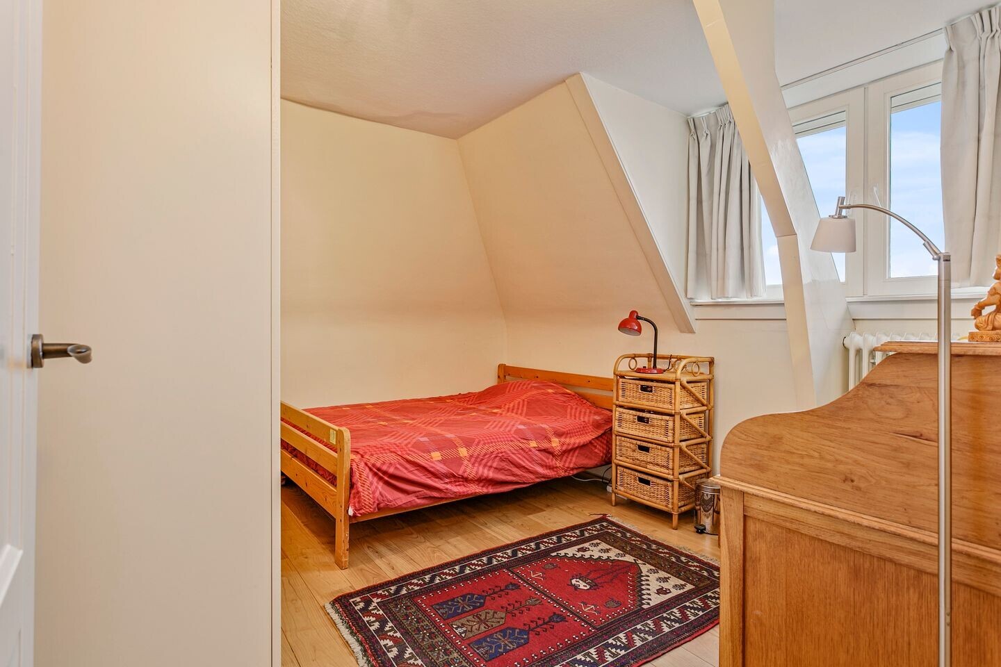 Hoekwoning te koop: Minderbroederssingel 62, Roermond