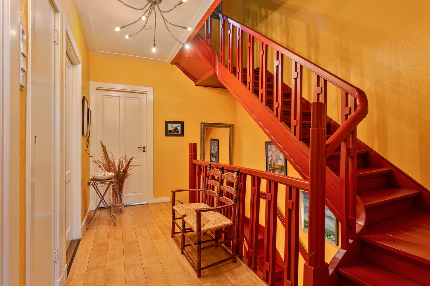 Hoekwoning te koop: Minderbroederssingel 62, Roermond