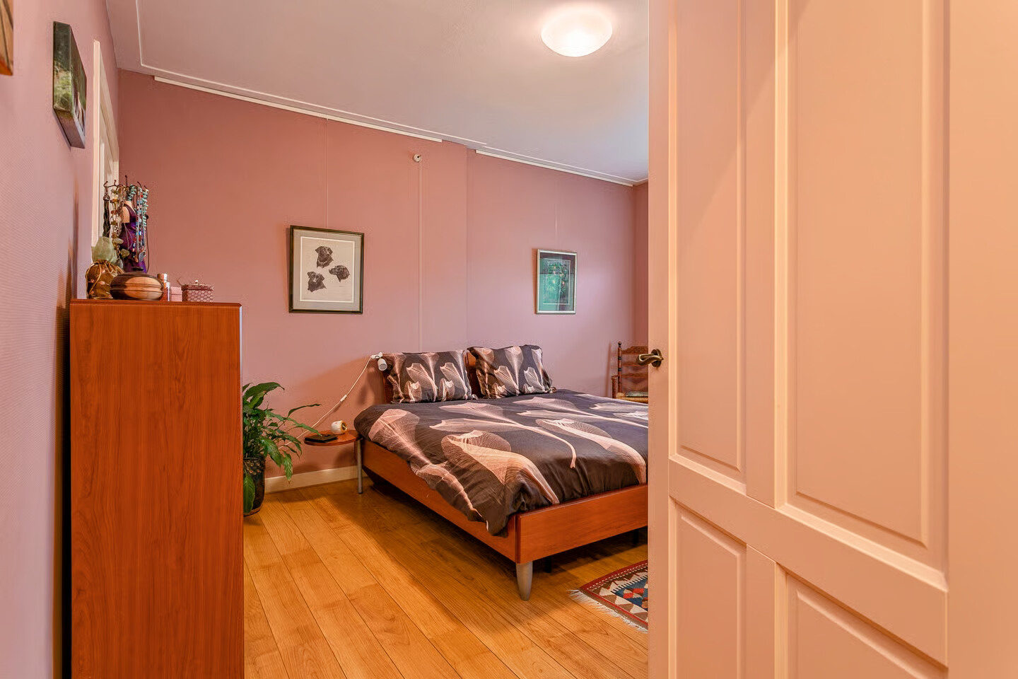 Hoekwoning te koop: Minderbroederssingel 62, Roermond