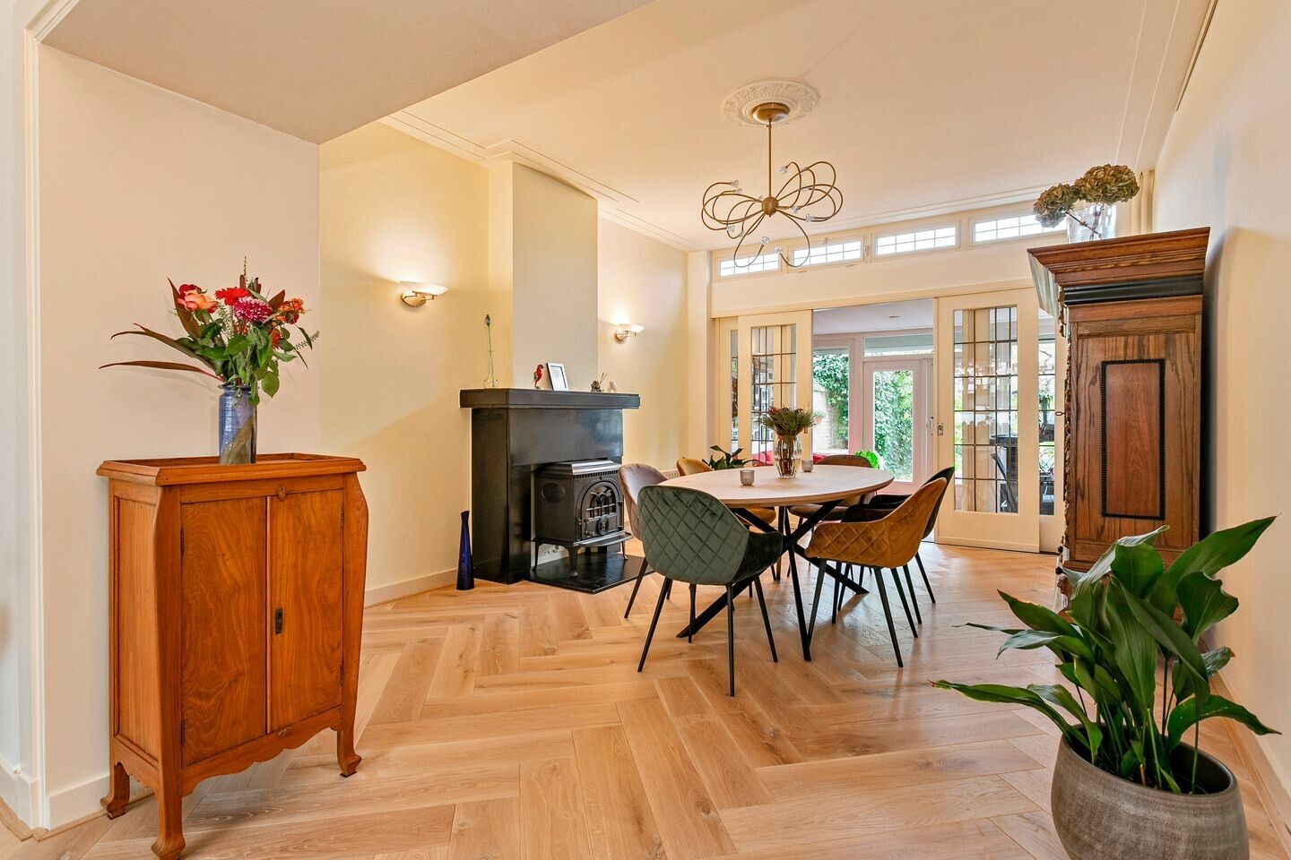 Hoekwoning te koop: Minderbroederssingel 62, Roermond