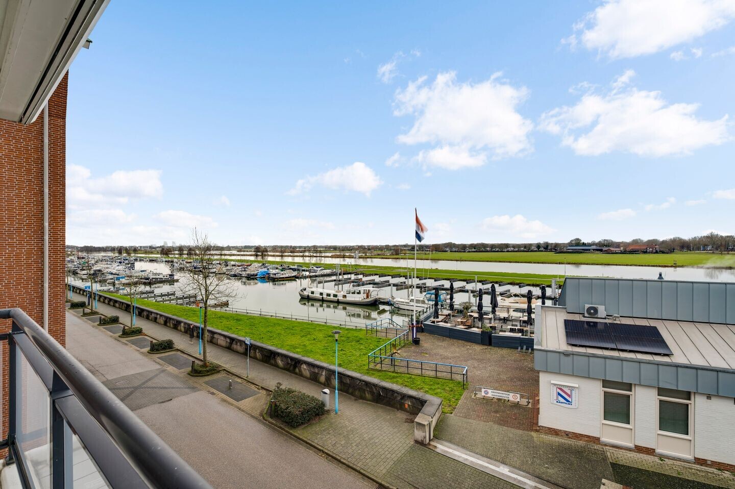 Appartement te koop: Maasboulevard 11, Roermond