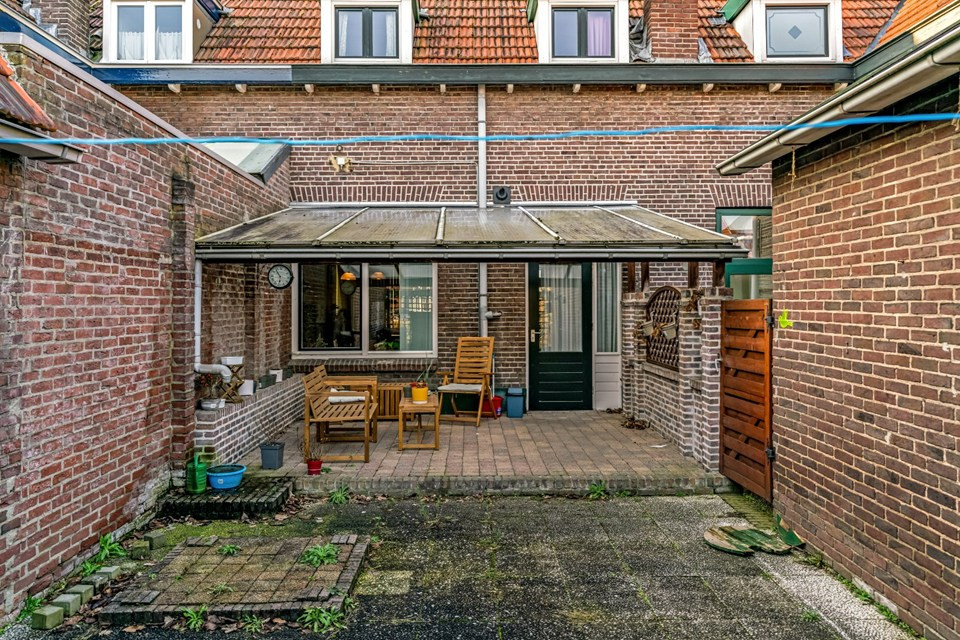 Tussenwoning te koop: Steeleiland 3, Roermond