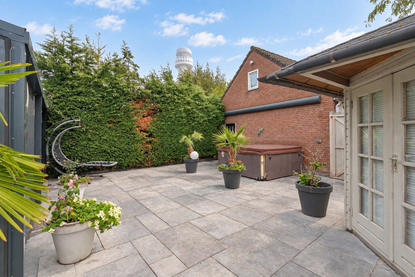 Hoekwoning te koop: Bonenberg 10, Roermond
