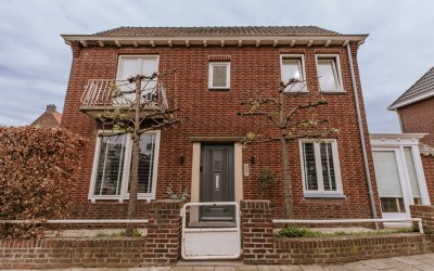 Graaf Reinaldstraat 22