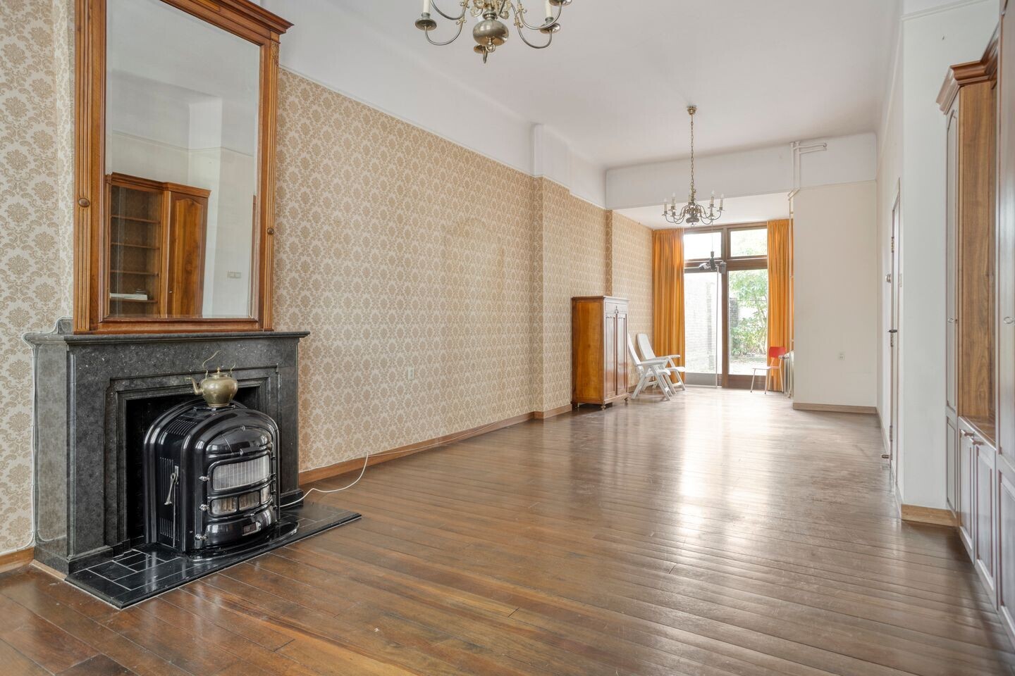 Tussenwoning te koop: Frans Douvenstraat 29, Roermond