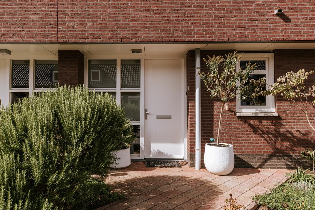 Tussenwoning te koop: Tiny Imkampstraat 14, Roermond