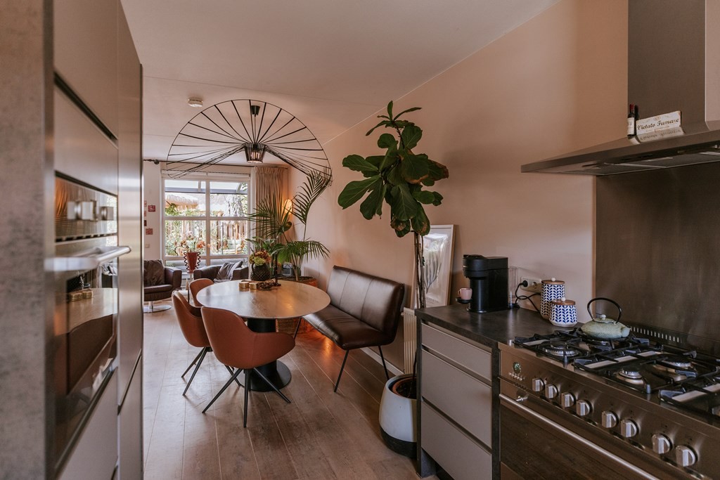 Tussenwoning te koop: Tiny Imkampstraat 14, Roermond