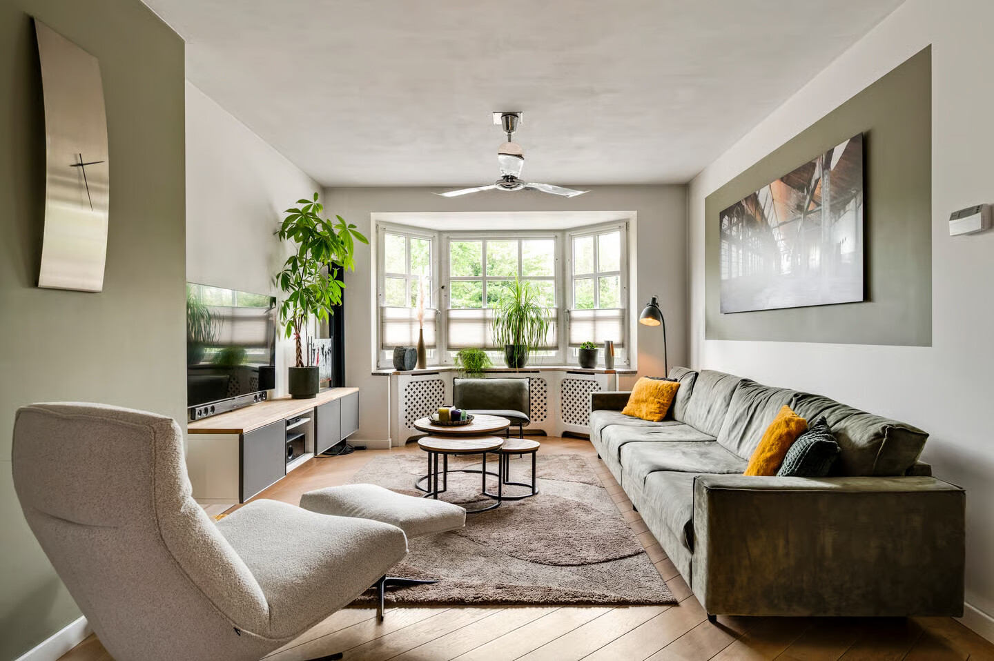 Twee-onder-één-kap te koop: Bredeweg 111, Roermond