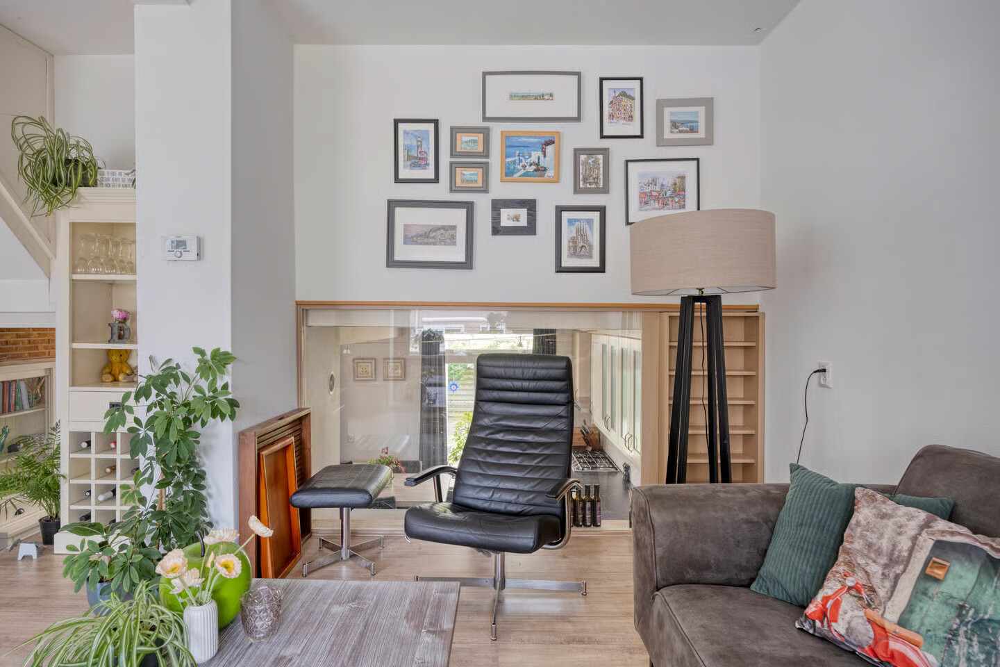 Tussenwoning te koop: Heuvel 69, Roermond
