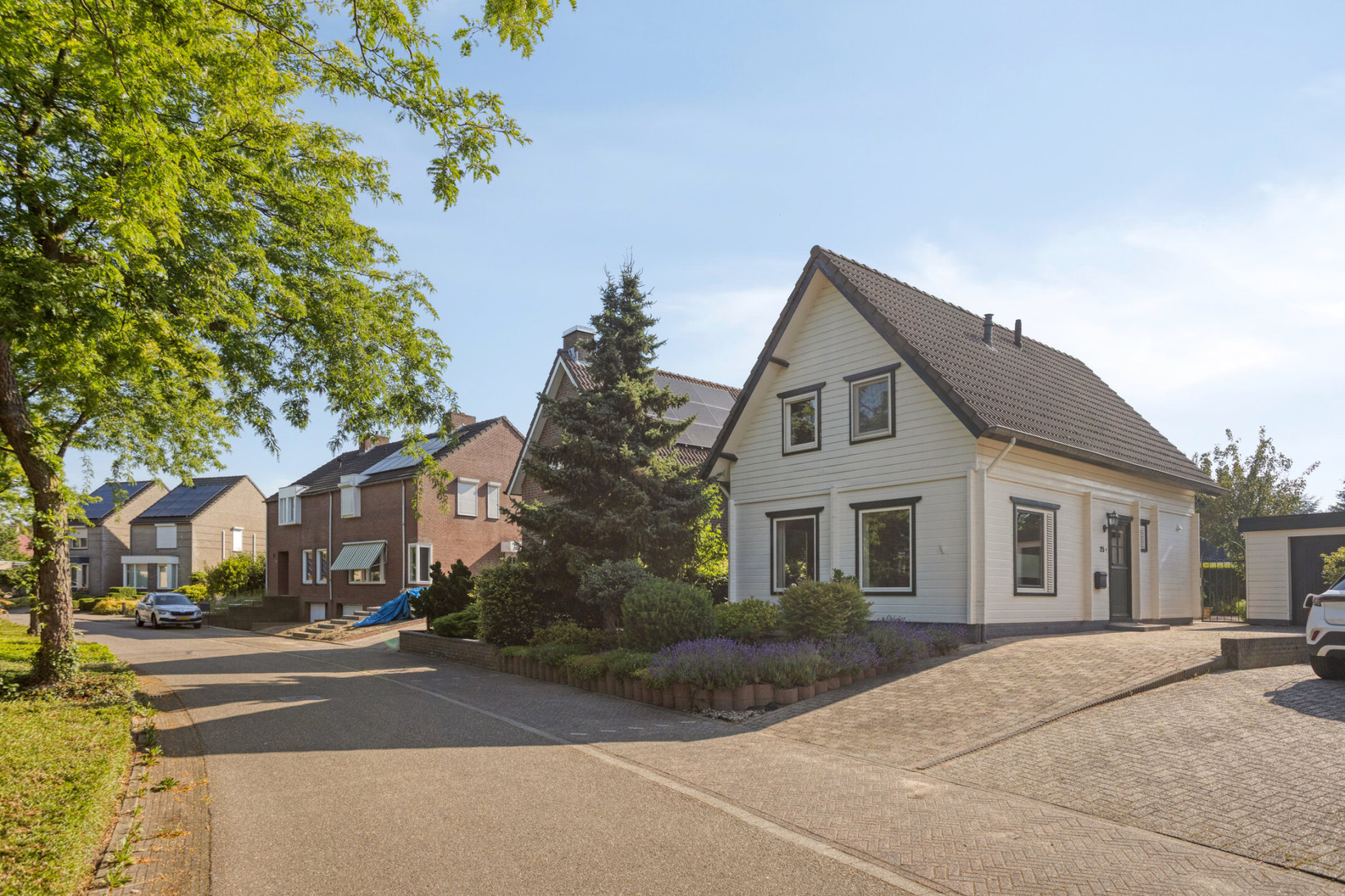 Vrijstaande woning te koop: Hoge Bunder 25, Roermond