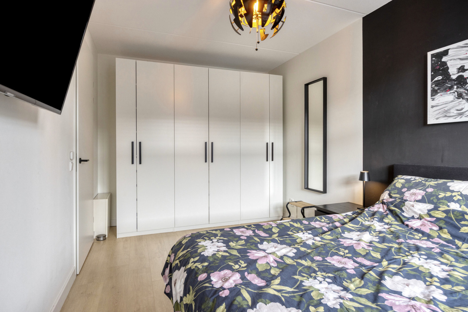 Tussenwoning te koop: Niellerveld 19, Roermond