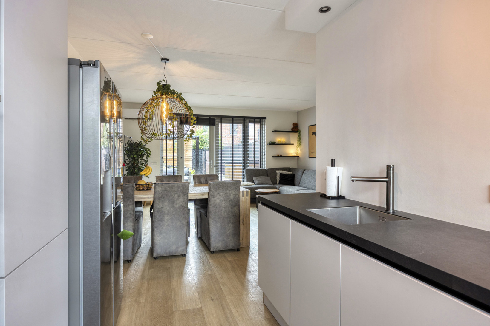 Tussenwoning te koop: Niellerveld 19, Roermond