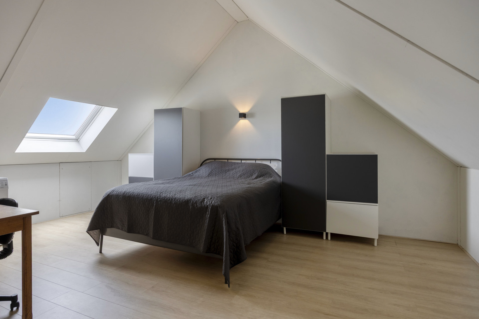 Tussenwoning te koop: Niellerveld 19, Roermond