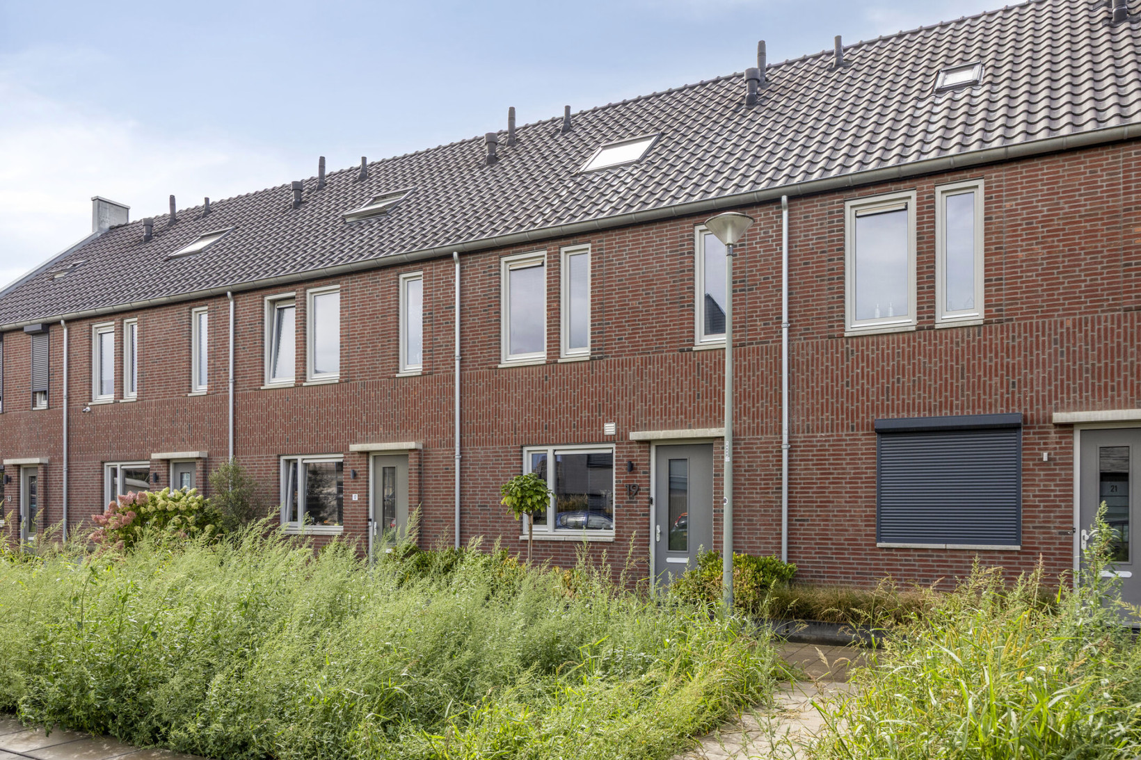 Tussenwoning te koop: Niellerveld 19, Roermond