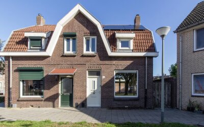 Prins Bernhardstraat 18