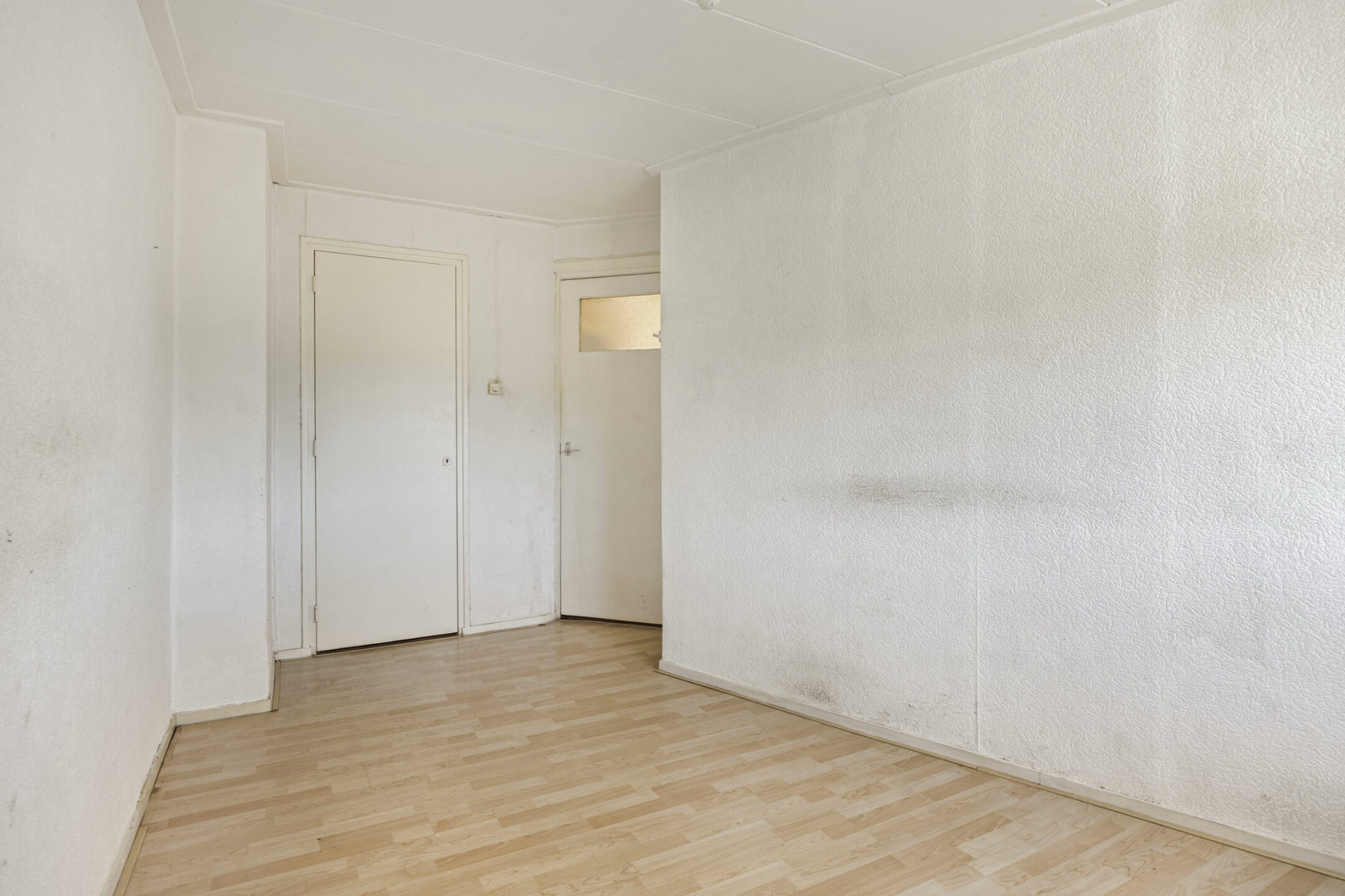 Tussenwoning te koop: Koningin Regentesselaan 82, Roermond