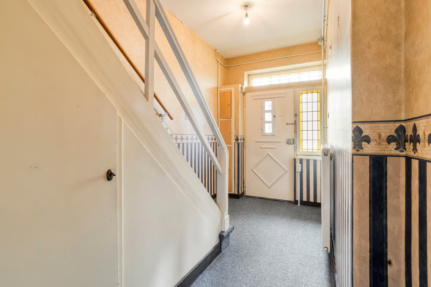 Twee-onder-één-kap te koop: Bredeweg 375, Roermond