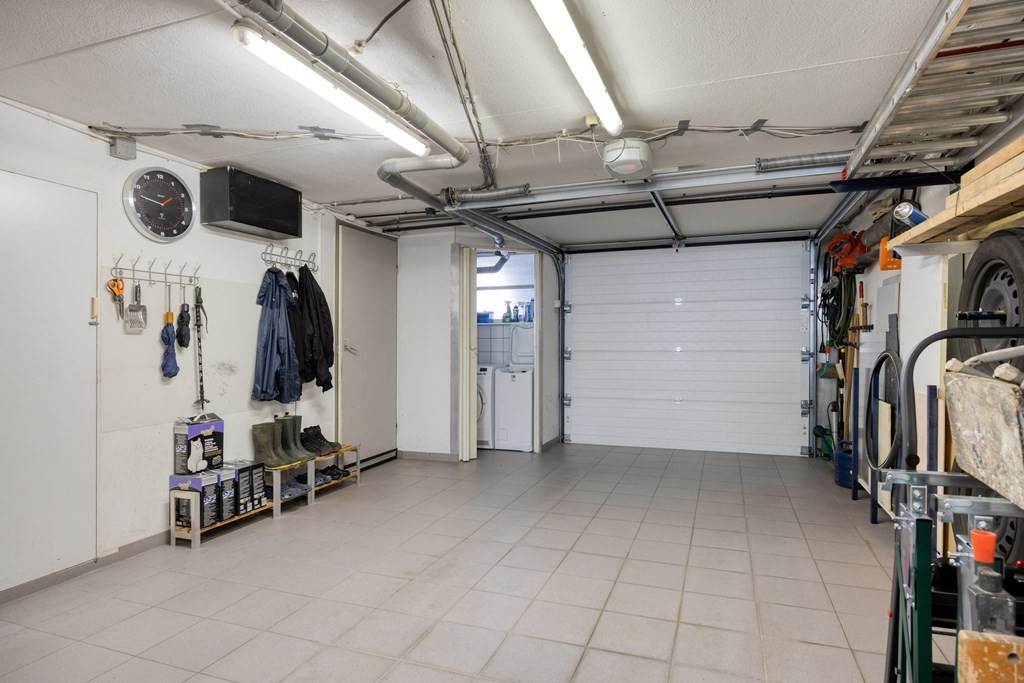 Tussenwoning te koop: Kasteel Hillenraedtstraat 33A, Roermond