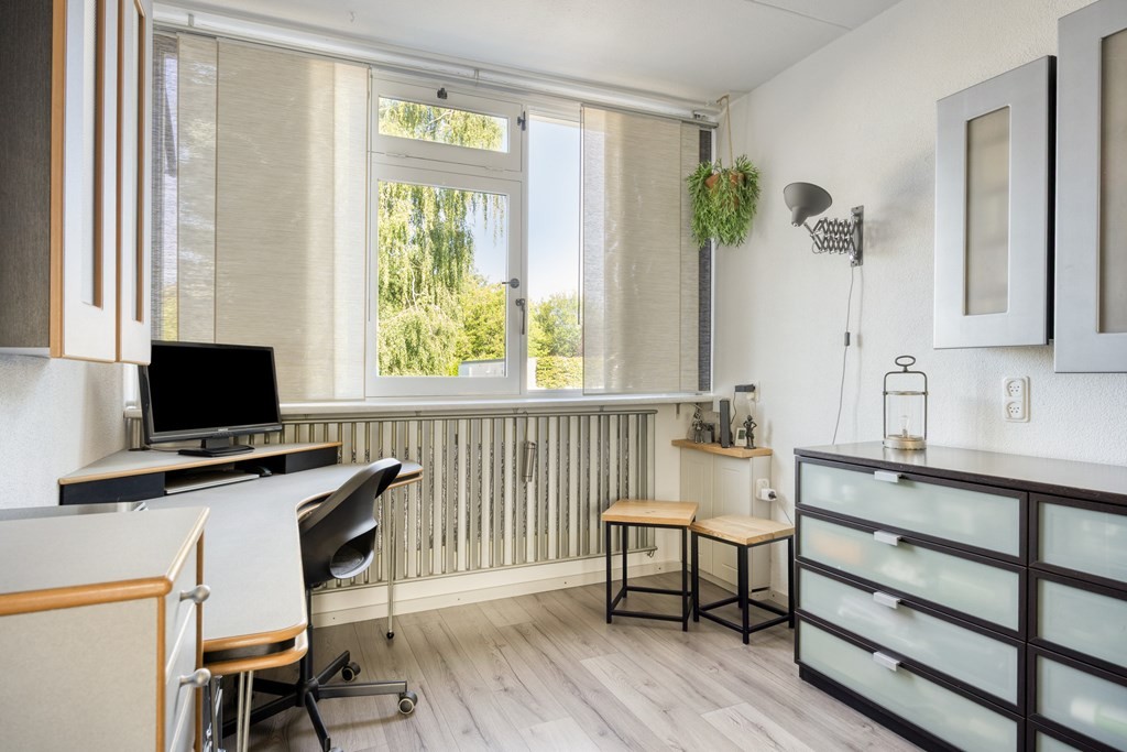 Tussenwoning te koop: Kasteel Hillenraedtstraat 33A, Roermond