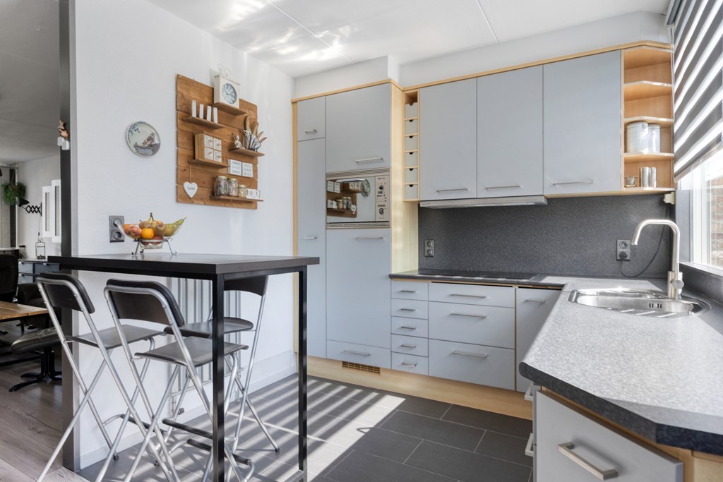 Tussenwoning te koop: Kasteel Hillenraedtstraat 33A, Roermond