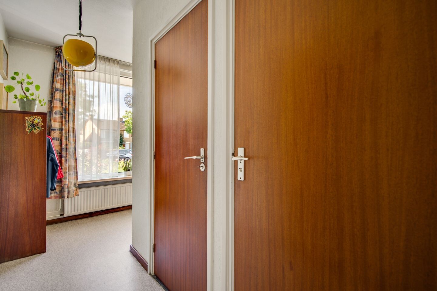 Tussenwoning te koop: Kasteel Exaetenstraat 13, Roermond