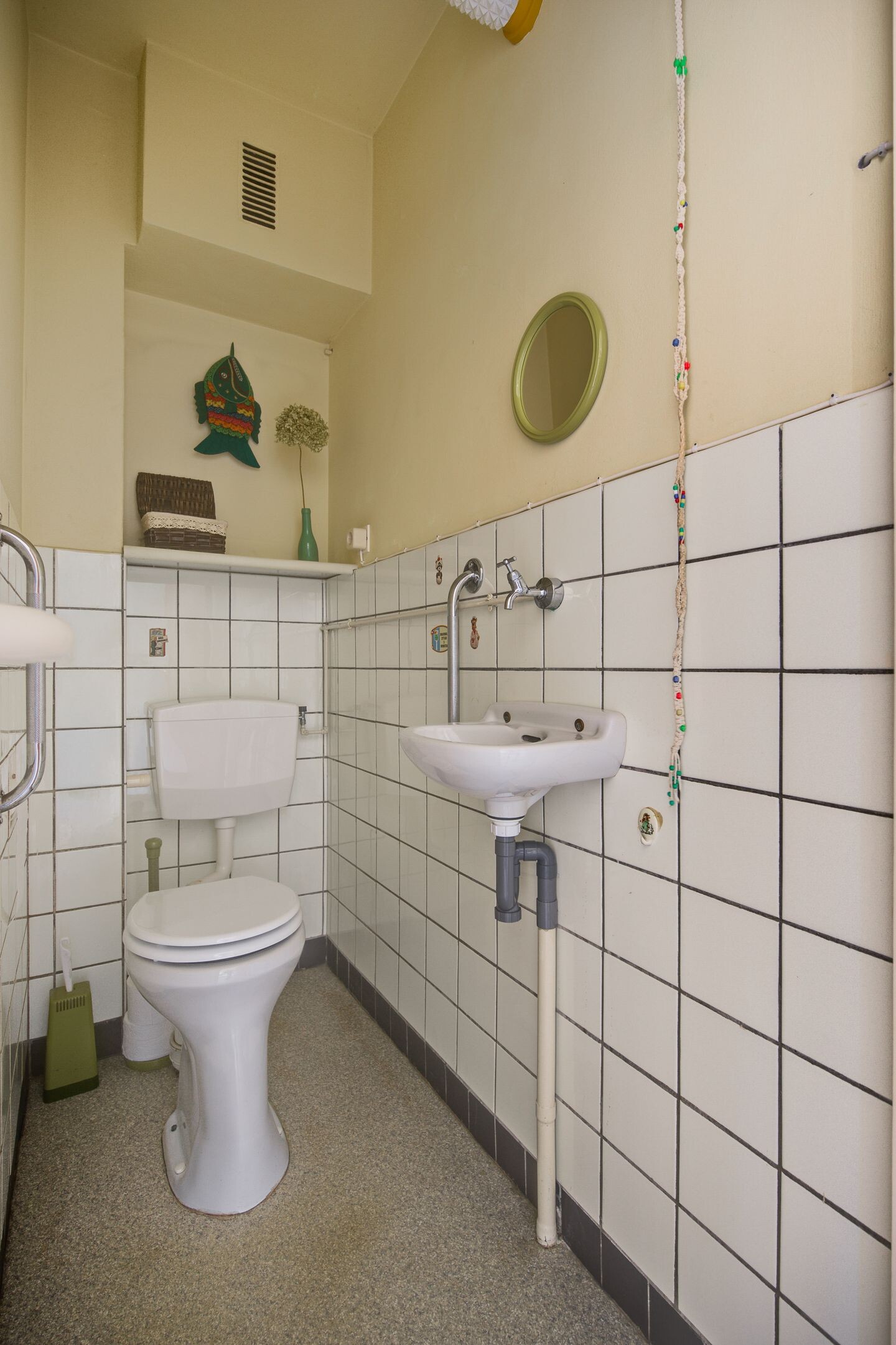 Tussenwoning te koop: Kasteel Exaetenstraat 13, Roermond