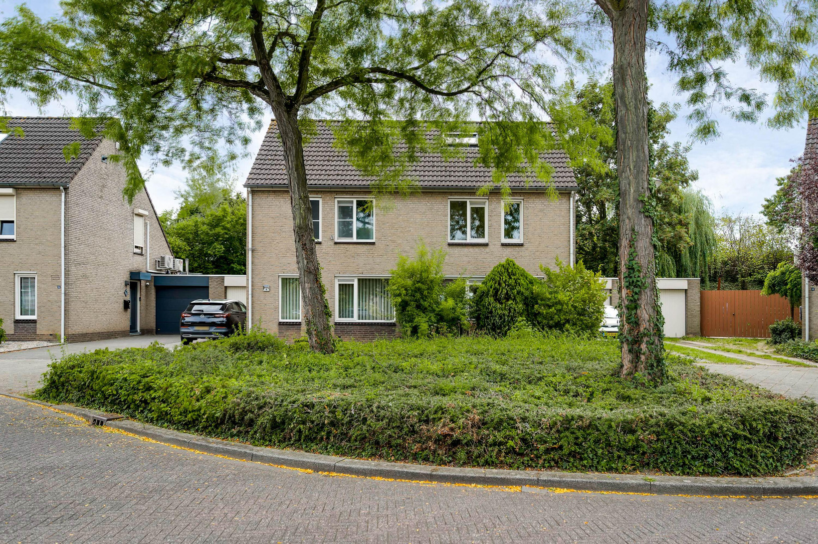 Hoekwoning te koop: Weefsterstraat 6, Roermond