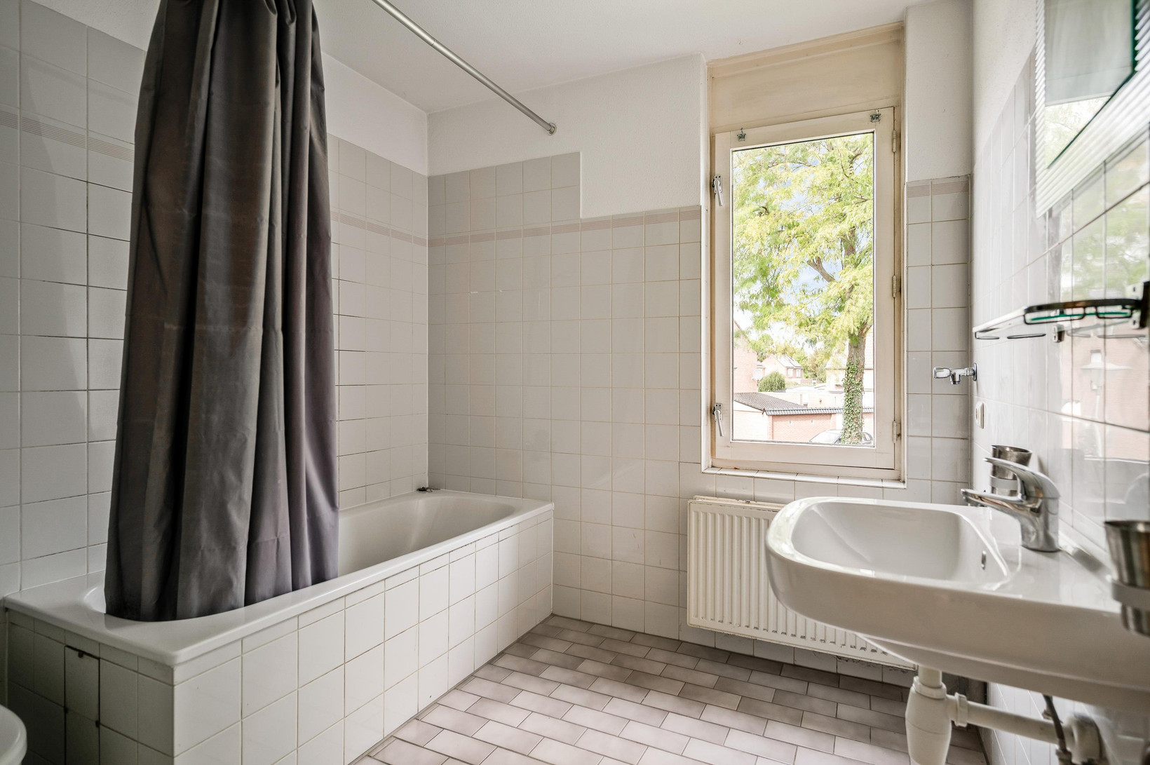Hoekwoning te koop: Weefsterstraat 6, Roermond