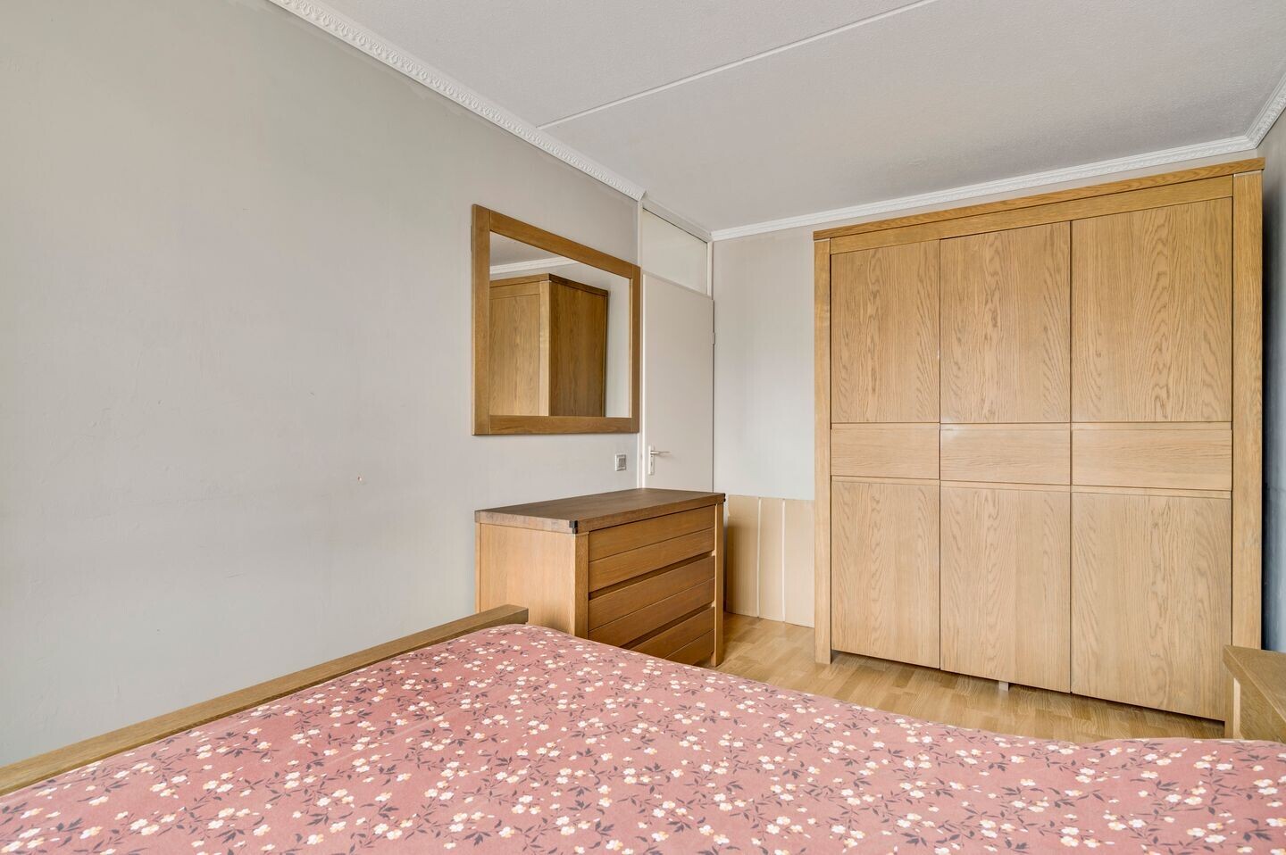 Tussenwoning te koop: Ambachtsingel 41, Roermond
