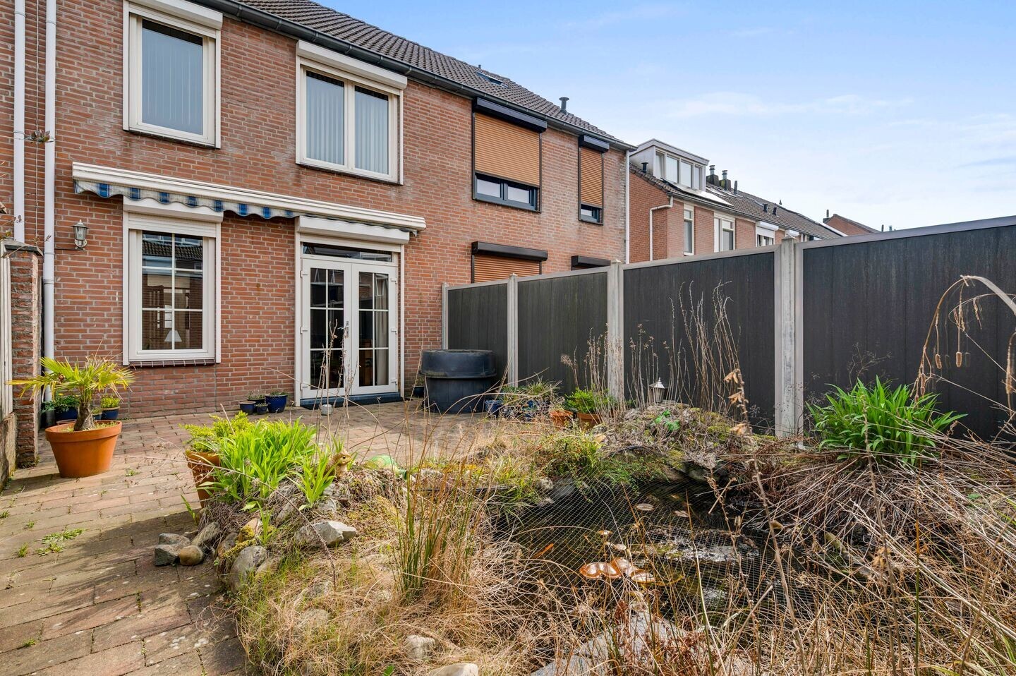 Tussenwoning te koop: Ambachtsingel 41, Roermond